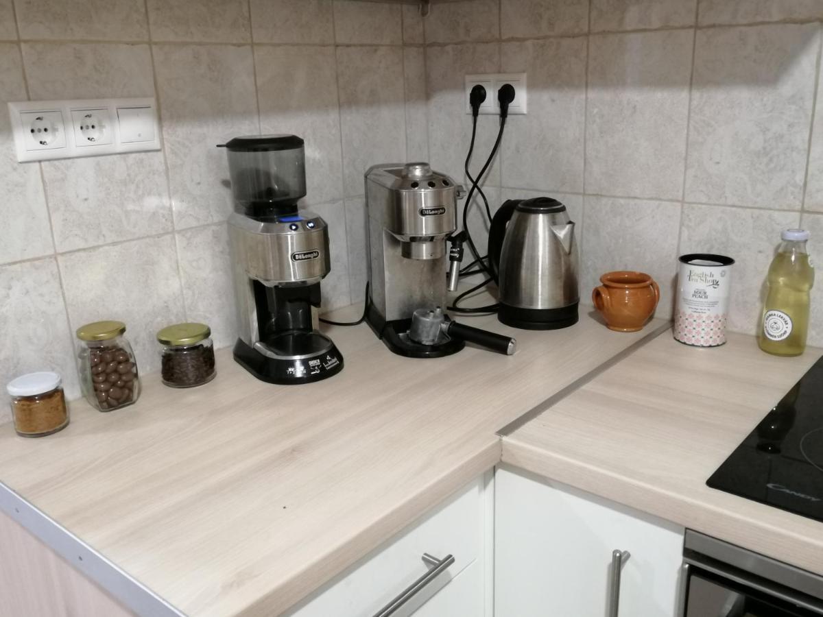 Ujkapu Sunshine Apartments Győr Esterno foto