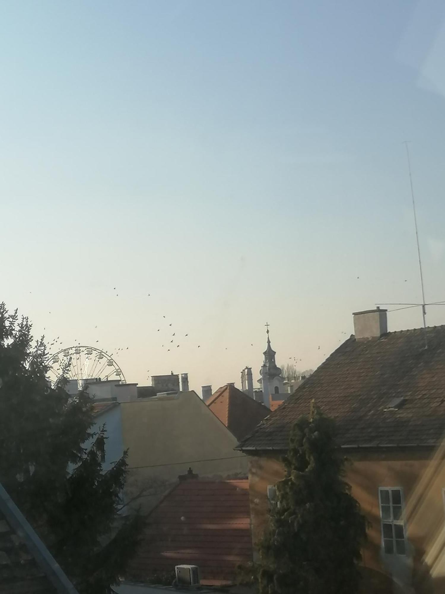Ujkapu Sunshine Apartments Győr Esterno foto