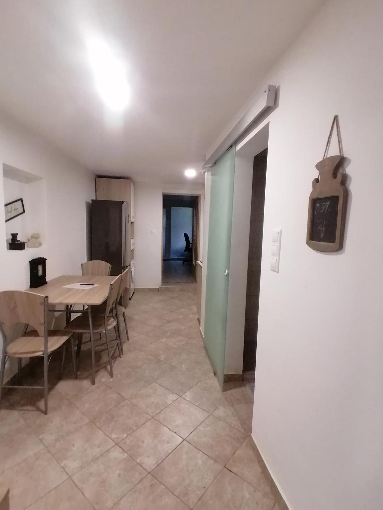 Ujkapu Sunshine Apartments Győr Camera foto